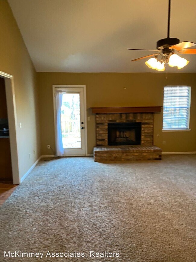 3 br, 2 bath House 30 High Timber Dr House Rental in Maumelle, AR