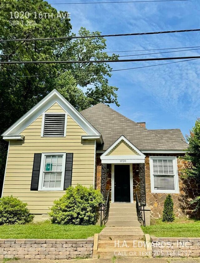 Primary Photo - 1020 16th Ave
