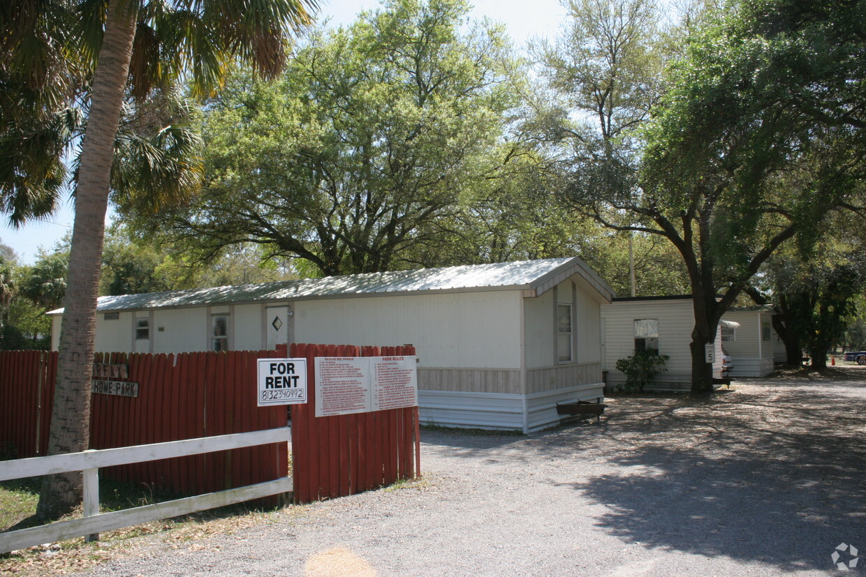 Building Photo - Fairfax Mobile Home Park