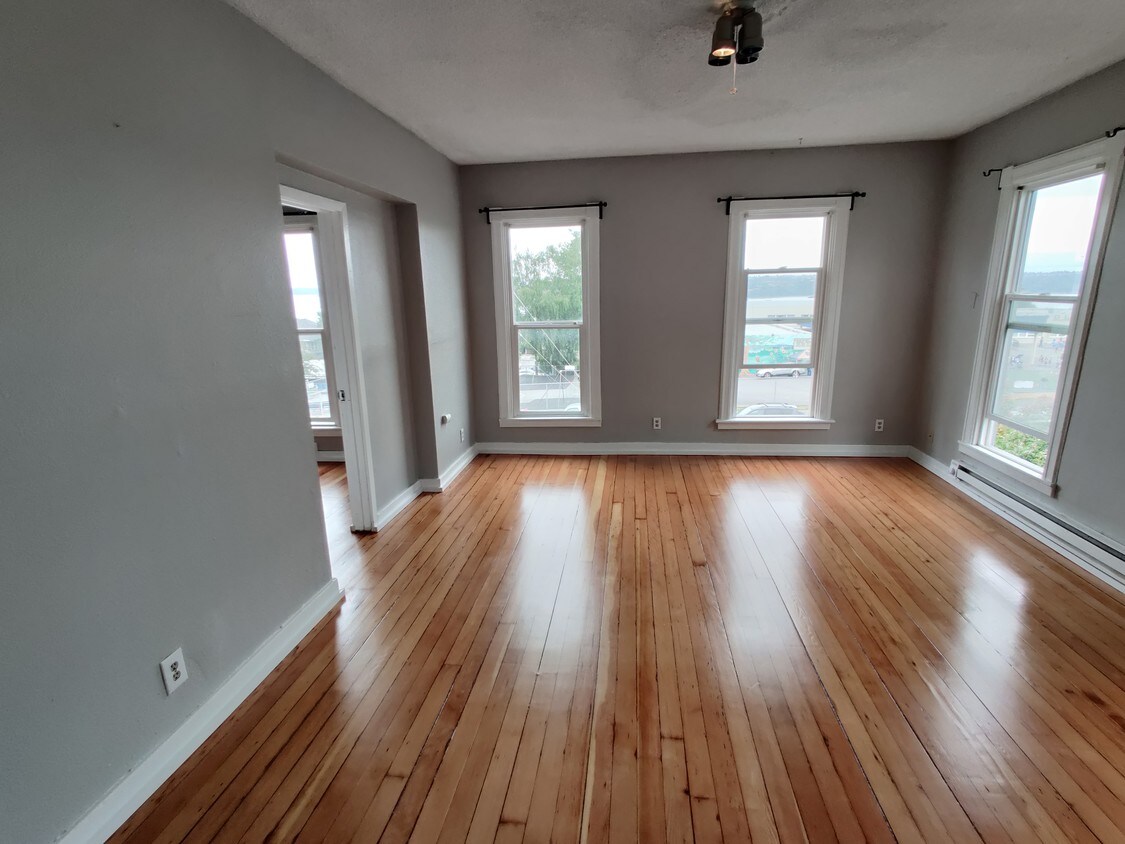 Foto principal - 1224 N I St