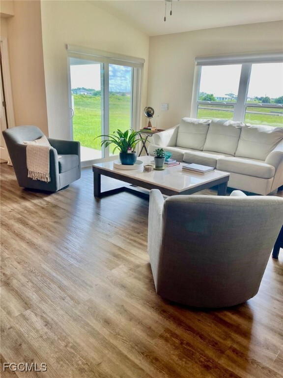 Foto del edificio - 9025 E Broad Ct