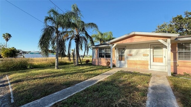 Building Photo - 12611 1st Isle