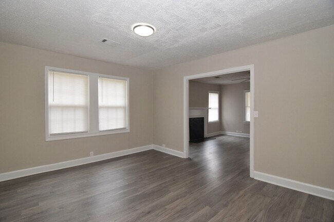 Foto del edificio - 2386 Wheeless Rd