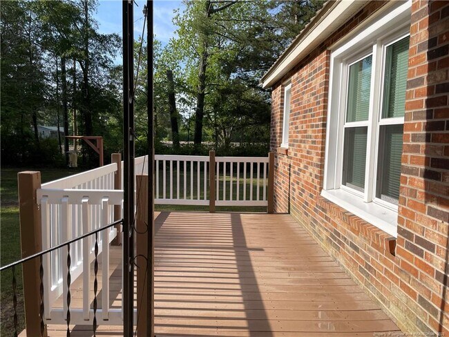 Building Photo - 352 Tc Jones Rd