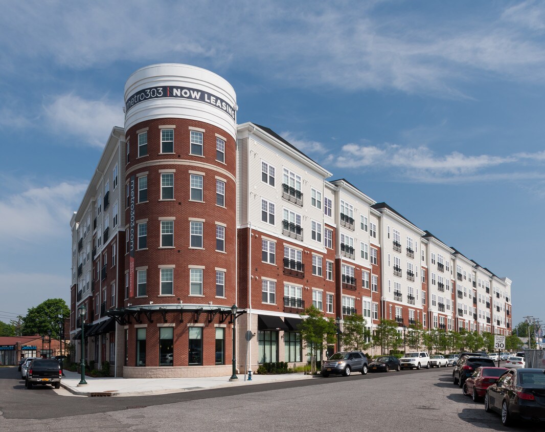 Metro 303 Apartments Hempstead, NY