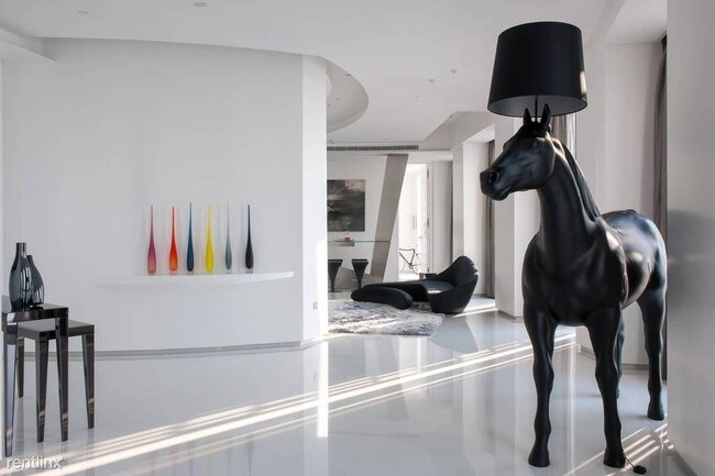 Foto del edificio - 2 br, 1 bath Apartment - 80 Park Ave Apt 2D