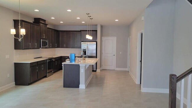 Foto del edificio - 631 Becklow St