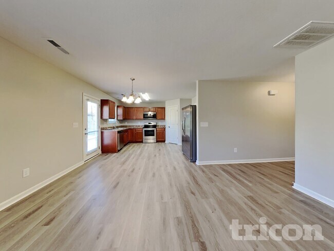 Building Photo - 4818 Kitledge Dr