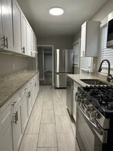 Building Photo - 251 S Central Ave