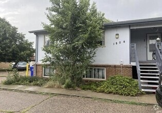 Building Photo - 1804 Lily Pl