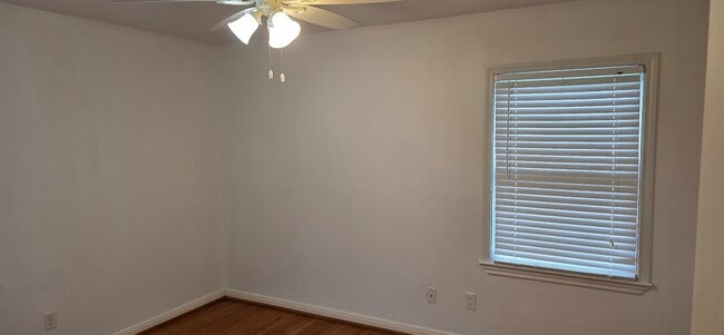 Building Photo - 14 Gulf Ln