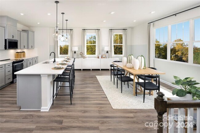 Foto del edificio - 211 Grove Gate Ln