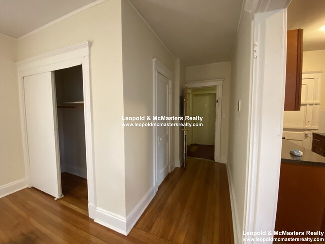 Building Photo - 1100 Boylston St