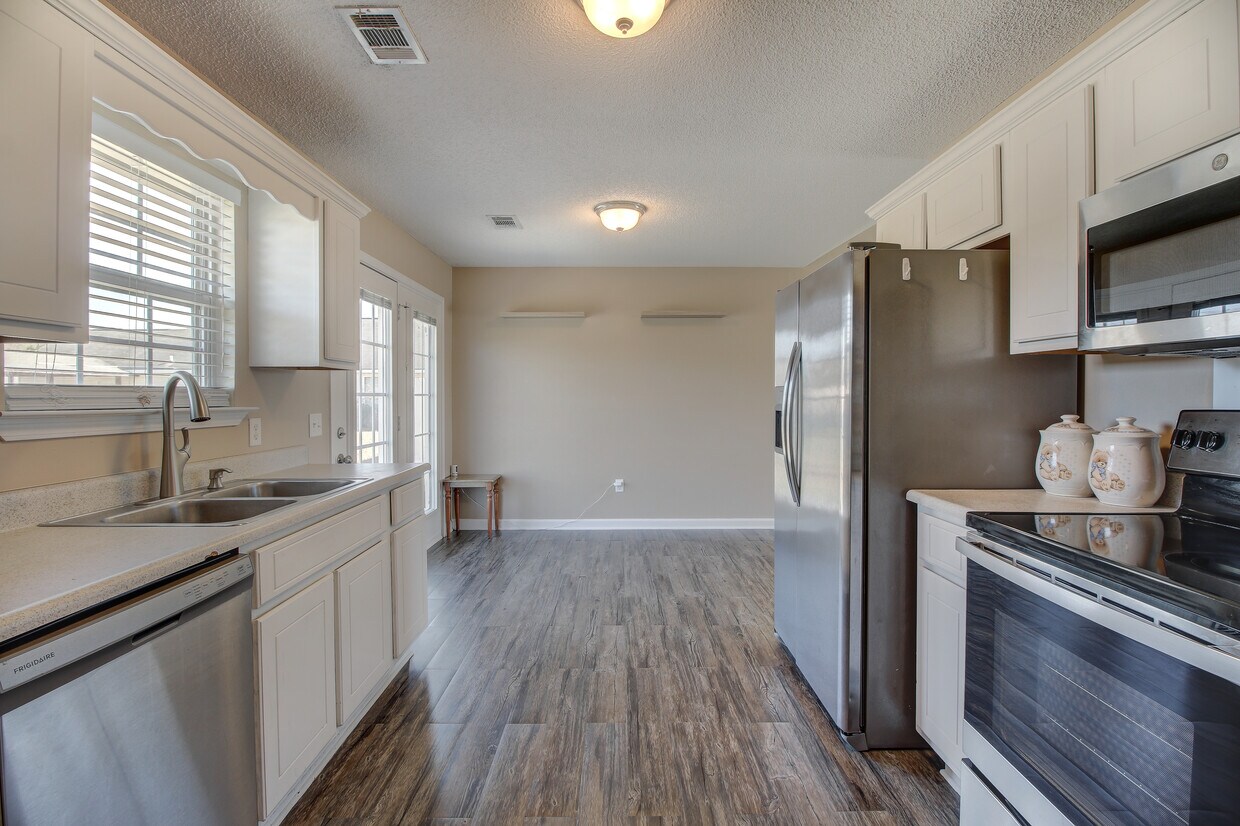 109 Pasofina Dr, Guyton, GA 31312 House Rental in Guyton, GA