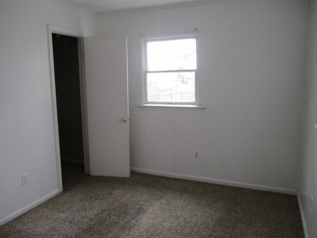Foto del edificio - 6948 N 32nd St