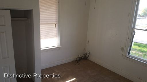 Building Photo - 930 6th St
