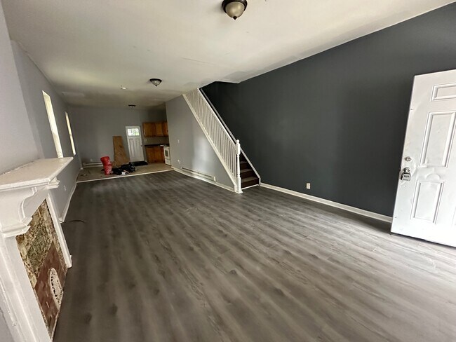 Foto del edificio - 3351 N Sydenham St