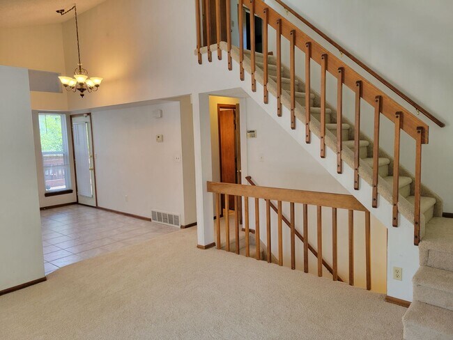 Foto del edificio - 4 Bed, 2.75 Bath with A/C! - MileStone Rea...
