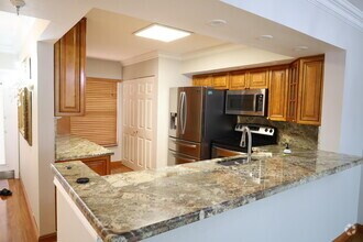 Building Photo - 14623 Bonaire Blvd