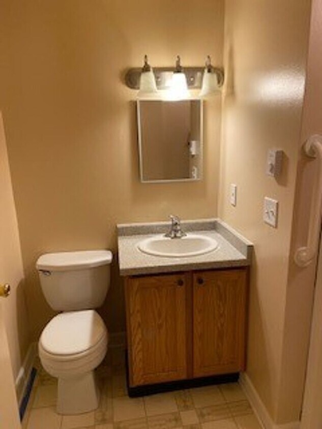 Foto del interior - 19 E State St. 10 Unit