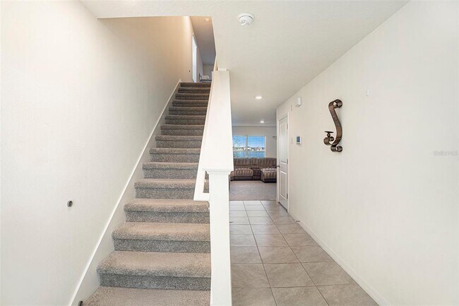 Building Photo - 38311 Sonnet Landing Ave