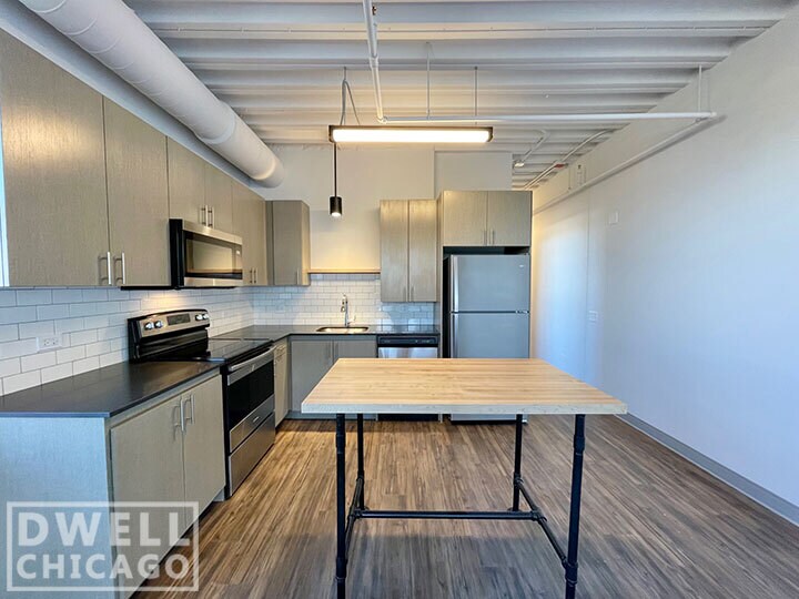 Foto principal - 911 W Dakin St