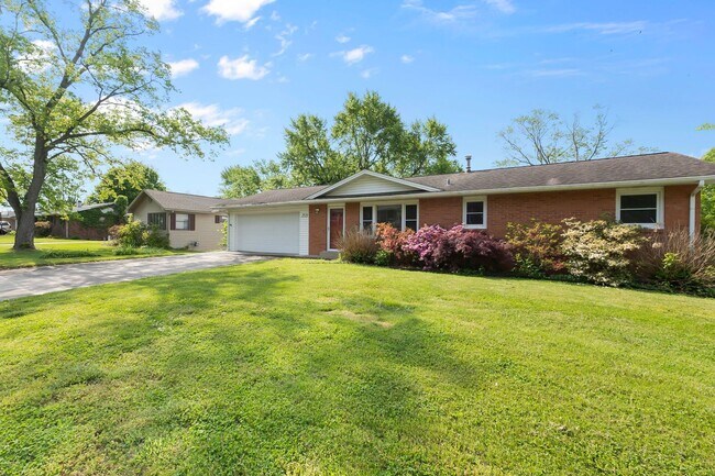 Building Photo - House In Cape Girardeau