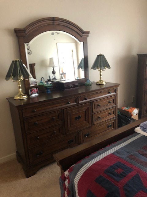 Building Photo - 270 S Linden Ct