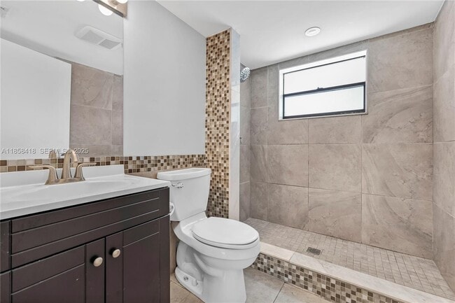 Building Photo - 11160 W Sample Rd