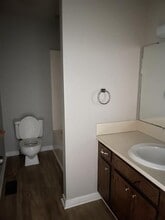 Building Photo - 1051 3rd St SE