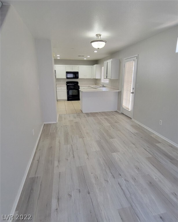 Foto del edificio - 5134 Paradise Skies Ave