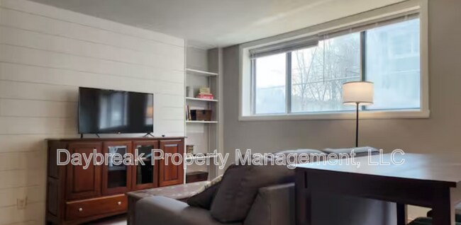 Foto del edificio - 1258 10th St N