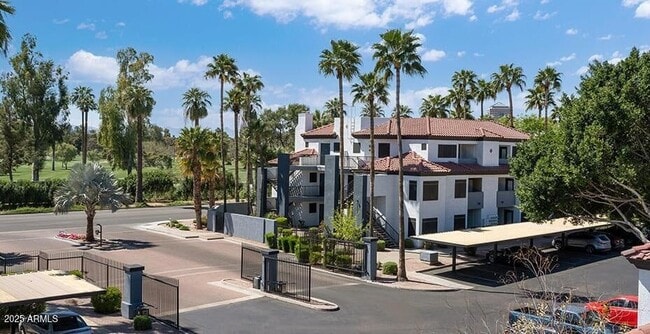 Photo - 1100 E Osborn Rd Apartment