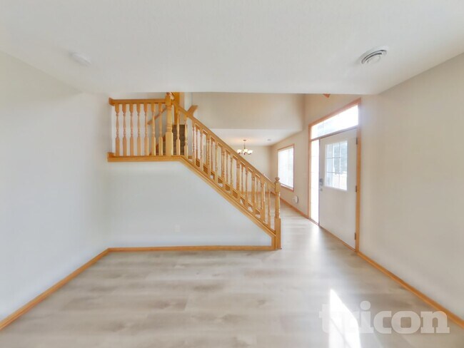 Foto del edificio - 10082 179th Ln NW