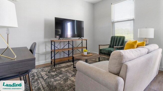 Building Photo - 545 Foster St