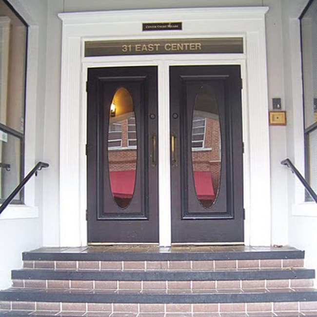 Photo - 31 E Center St Apartment