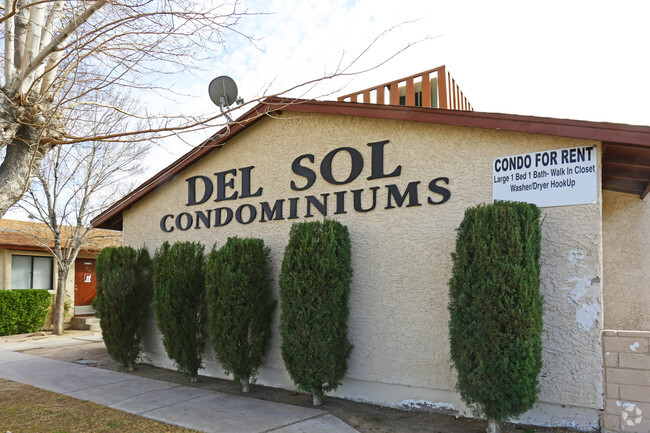 Building Photo - Del Sol Condominiums