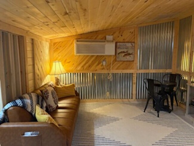 Foto del edificio - Barnview Country Haven