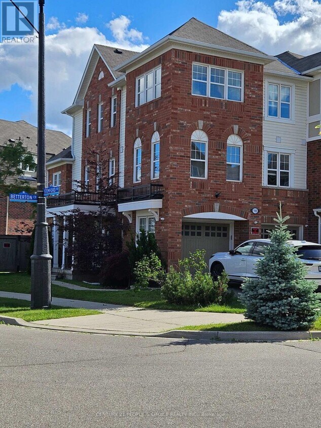 18 Betterton Cres, Brampton, ON L7A 0S5 House for Rent in Brampton