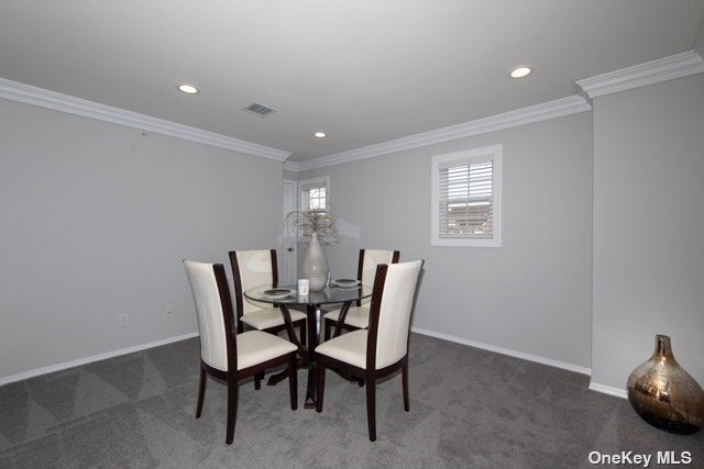 Building Photo - 27 Pineview Ln
