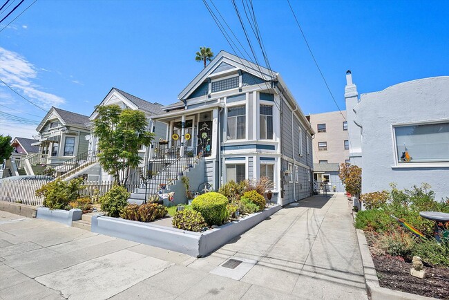 Building Photo - 531 Taylor Ave