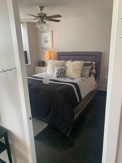 One Bedroom - The Bonsai at Central Gardens