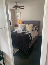 One Bedroom - The Bonsai at Central Gardens