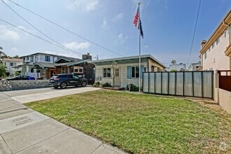 Building Photo - 1534 Mathews Ave