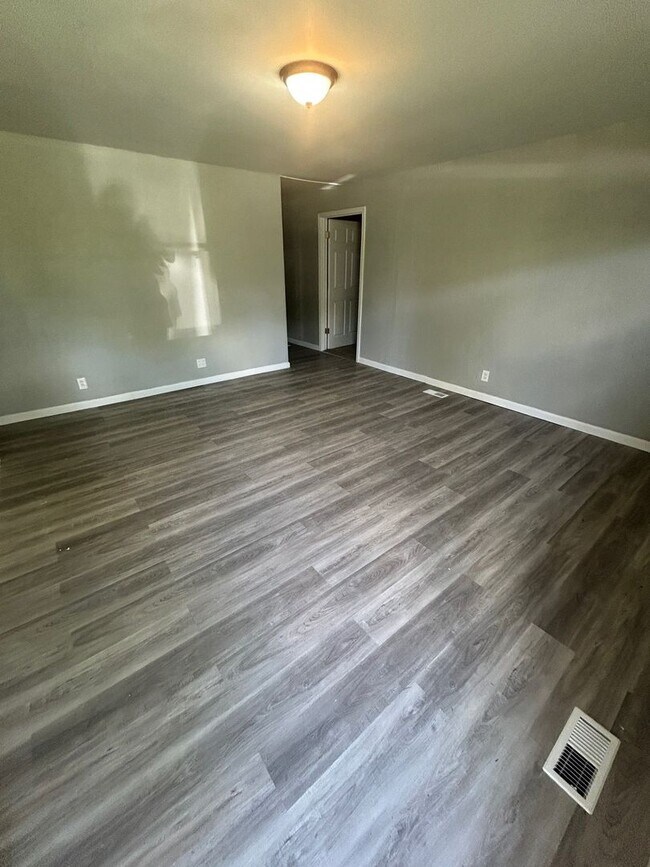 Foto del edificio - 725 St Norbert Dr