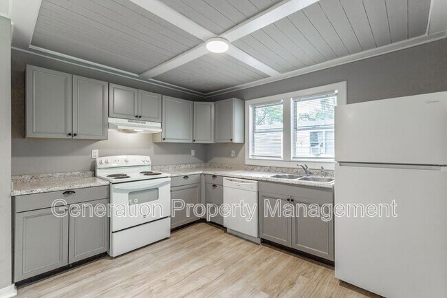 Building Photo - 177 Vero Beach Ave