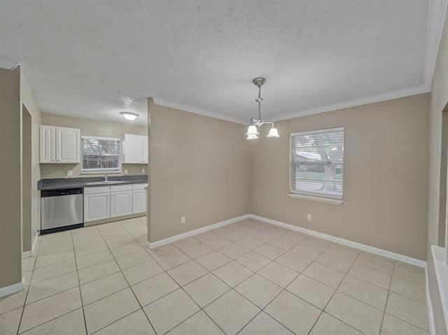 Building Photo - 2826 Fern Glen Dr