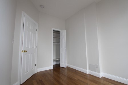 Building Photo - 102 Bedford Ave