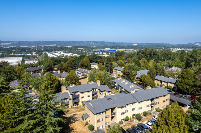 Exterior - Copper Ridge Apartments