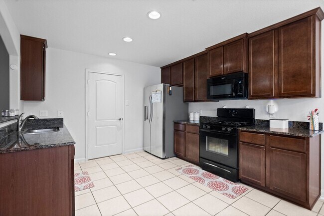 Foto del edificio - 2022 Borthwick Ln